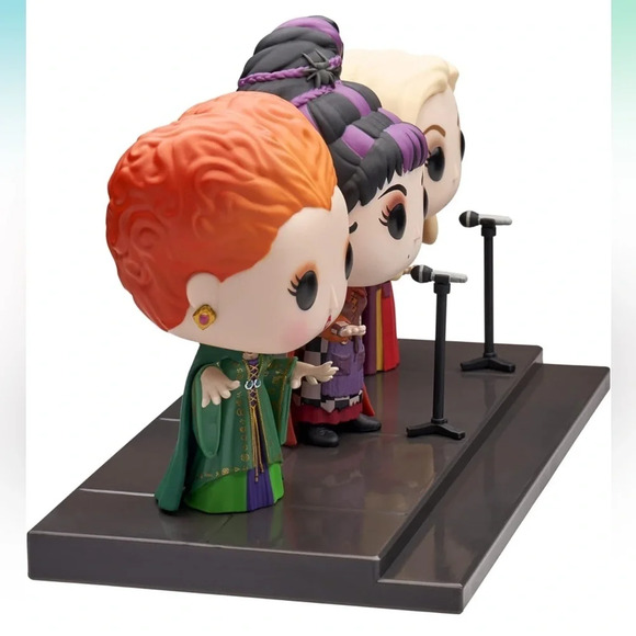 Spirit Halloween Disney Hocus Pocus I Put A Spell On You - Picture 2 of 6